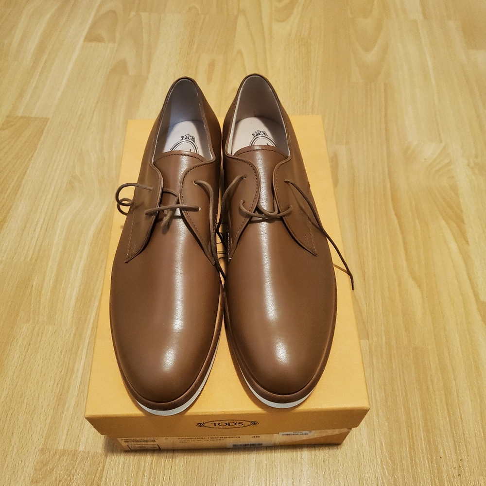 Woman derby shoe